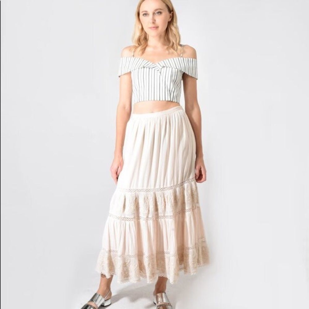 Anthropologie Love Sam Aurora Applique Skirt L